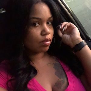 Meet your Posher, Nita